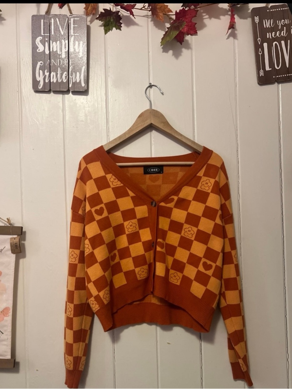 ❤️‍🔥❤️‍🔥Cider Orange & Gold Checkered V-Neck Cardigan